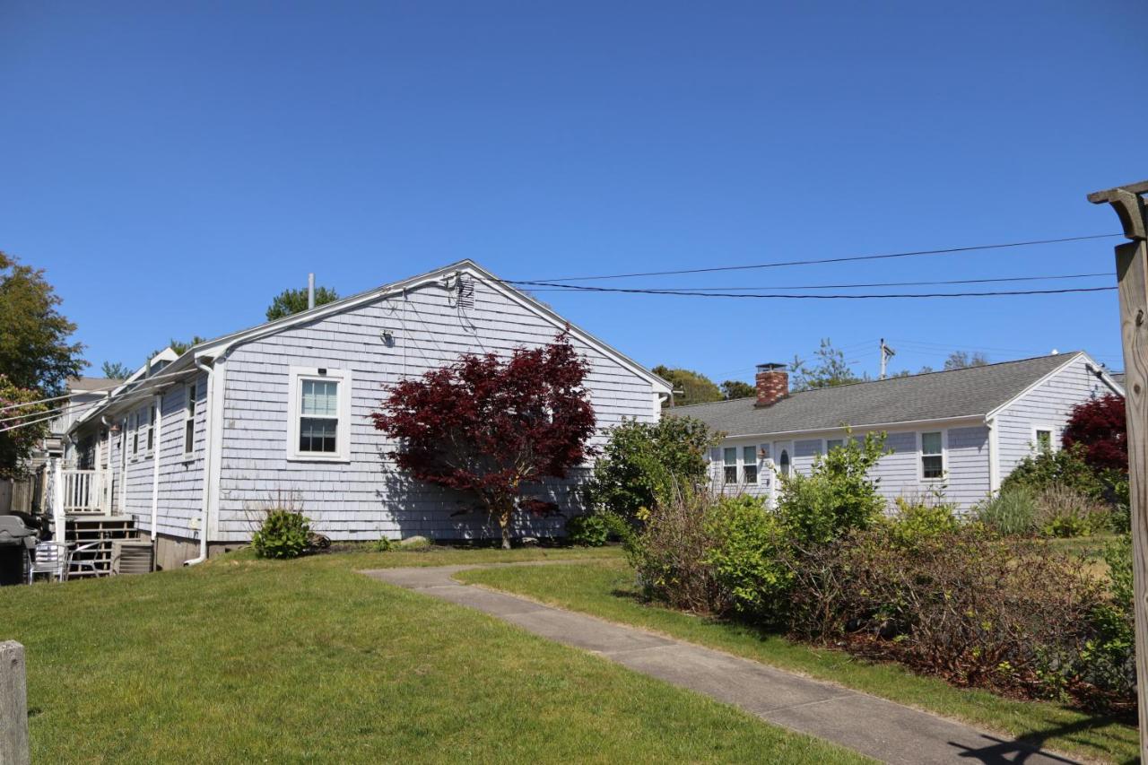 Seaside Serenity, Just A Block /0.1 Mile Away From The Beach Yarmouth Bagian luar foto